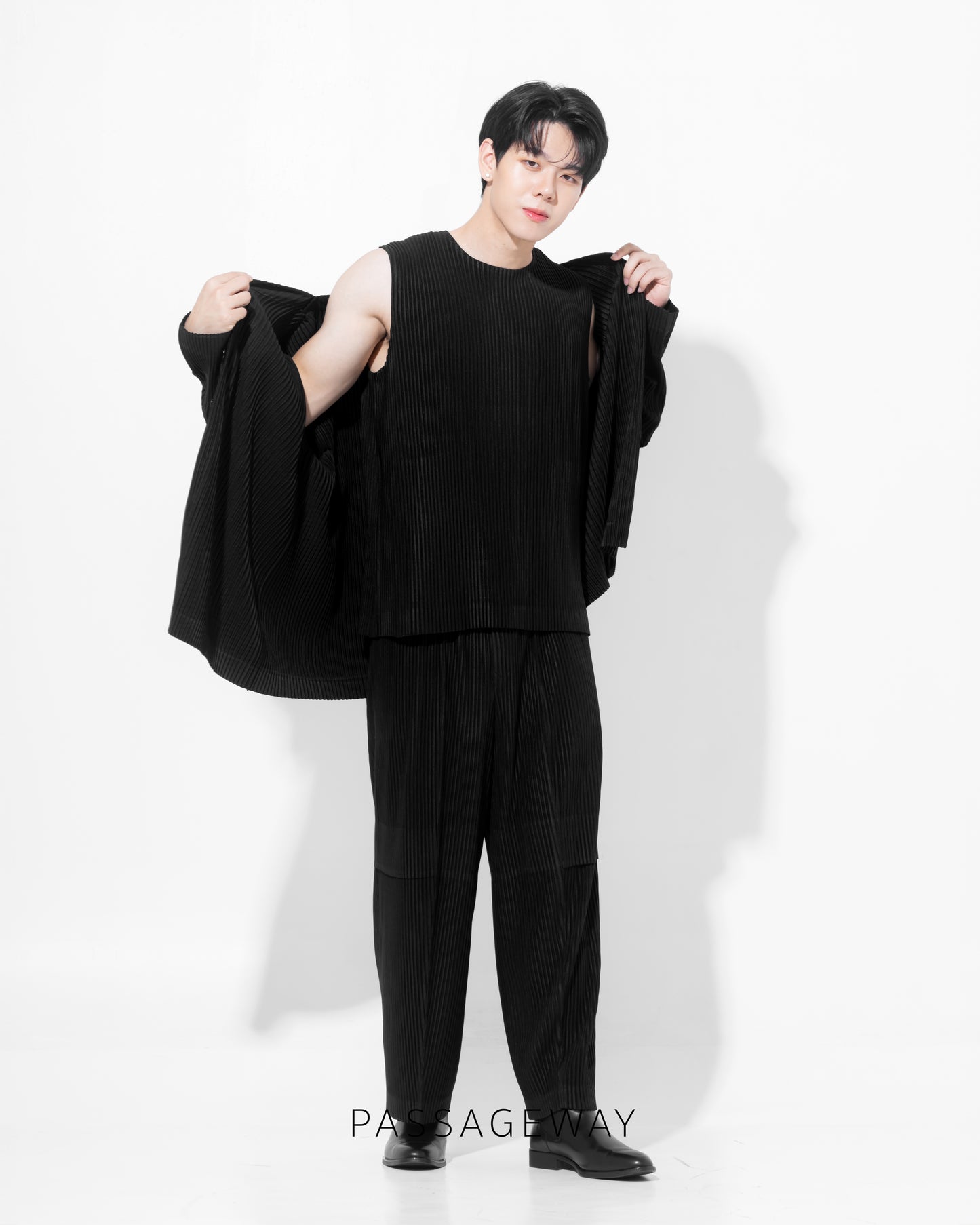 Pleated Sleeveless T-Shirt